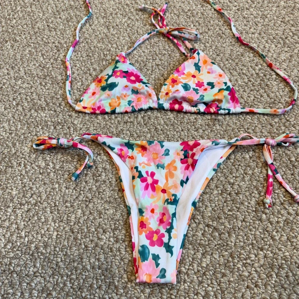 SHEIN Floral Ribbed Triangle Bikini Set Multicolor‎ Side Tie Swimsuit Size Small
